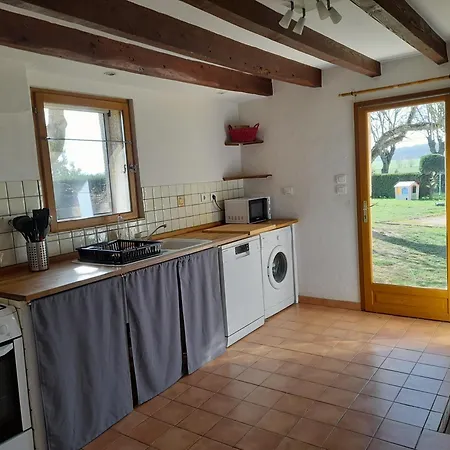 Gite A La Campagne Avec Jardin Et Piscine Brens  Extérieur photo
