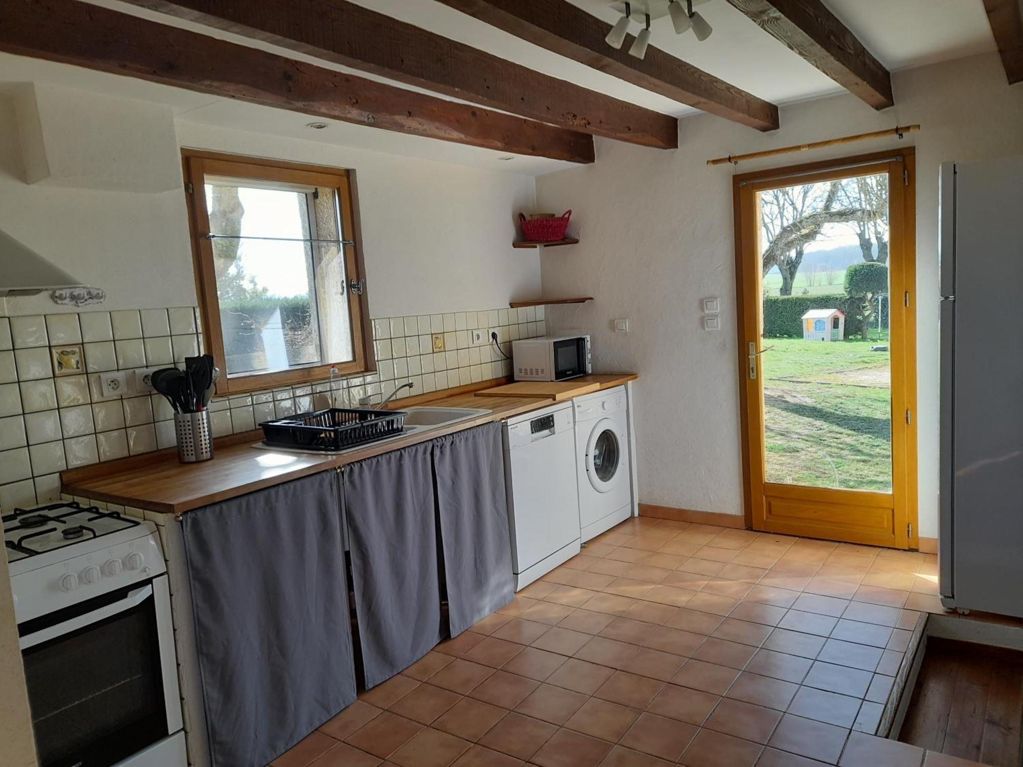 A La Campagne Avec Jardin Et Piscine * Brens (Tarn)
